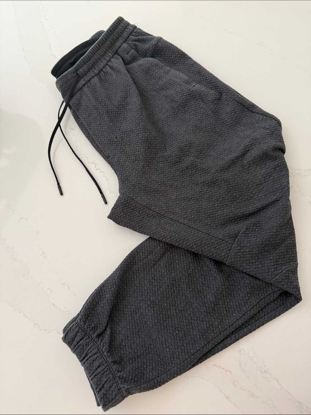 lululemon athletica Men's Charcoal Quilted Joggers